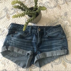American Eagle Outfitters Blue Jean Shorts Size 2